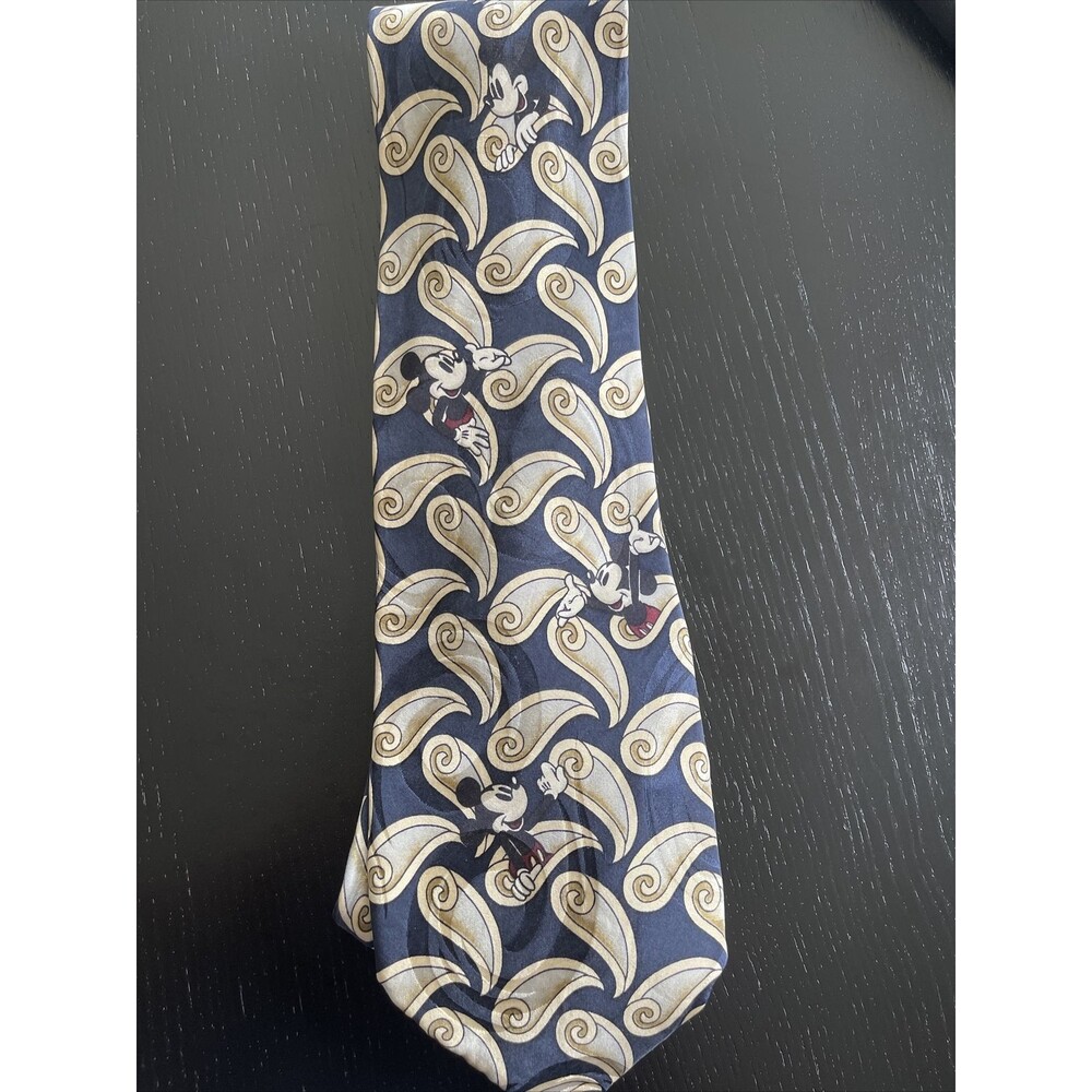 VTG DISNEY MICKEY MOUSE MEN'S  NECK TIE 100% Silk Ties
